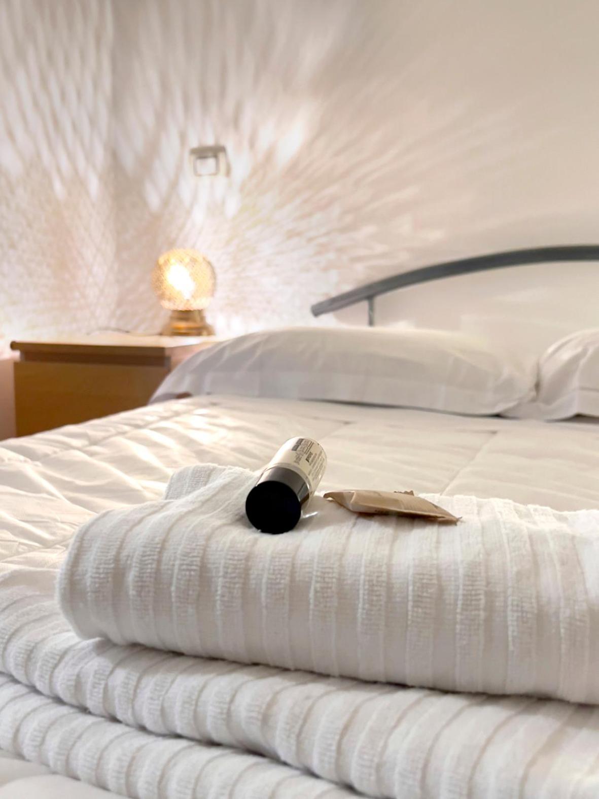 Spacious Apartment Near St Peter'S Church 로마 외부 사진